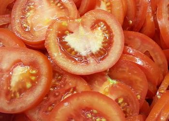 Tomaten Scheiben hand.